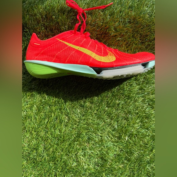 FD8411-600 Men’s 10.5 & 11 Nike Victory 2 Track & Field Distance Spikes No Box main image 8